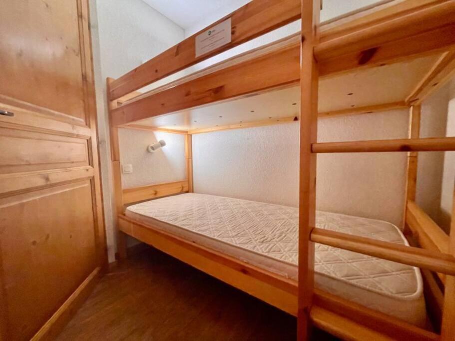 Be First On The Lift Each Morning! 2Bed Apt. 6 Pax سا جيرفي لي با المظهر الخارجي الصورة